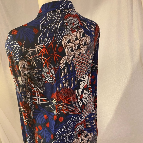 H&M Button Down with High Slits - Picture 3 of 6